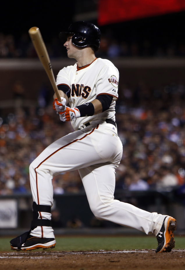 Posey's walk-off homer lifts Giants in 9th inning