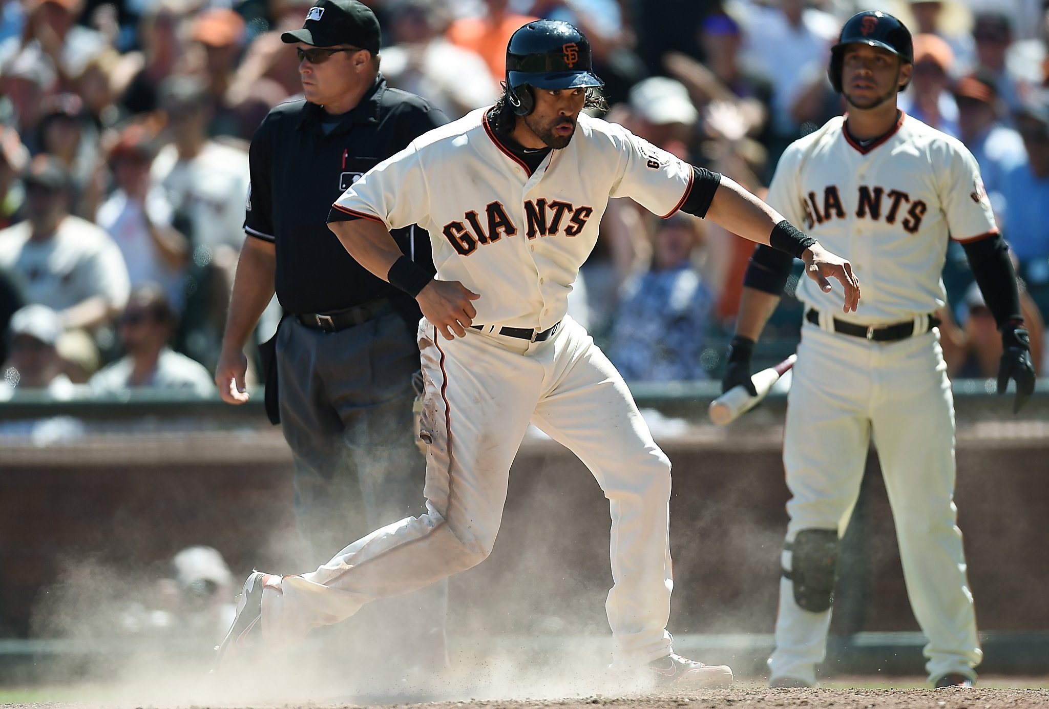 Yusmeiro Petit breaks MLB record in Giants' 4-1 win over Rockies (w/video)