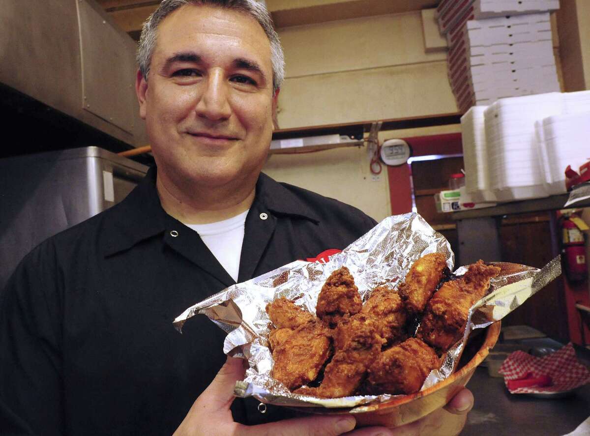 How to Cook: Making chicken wings