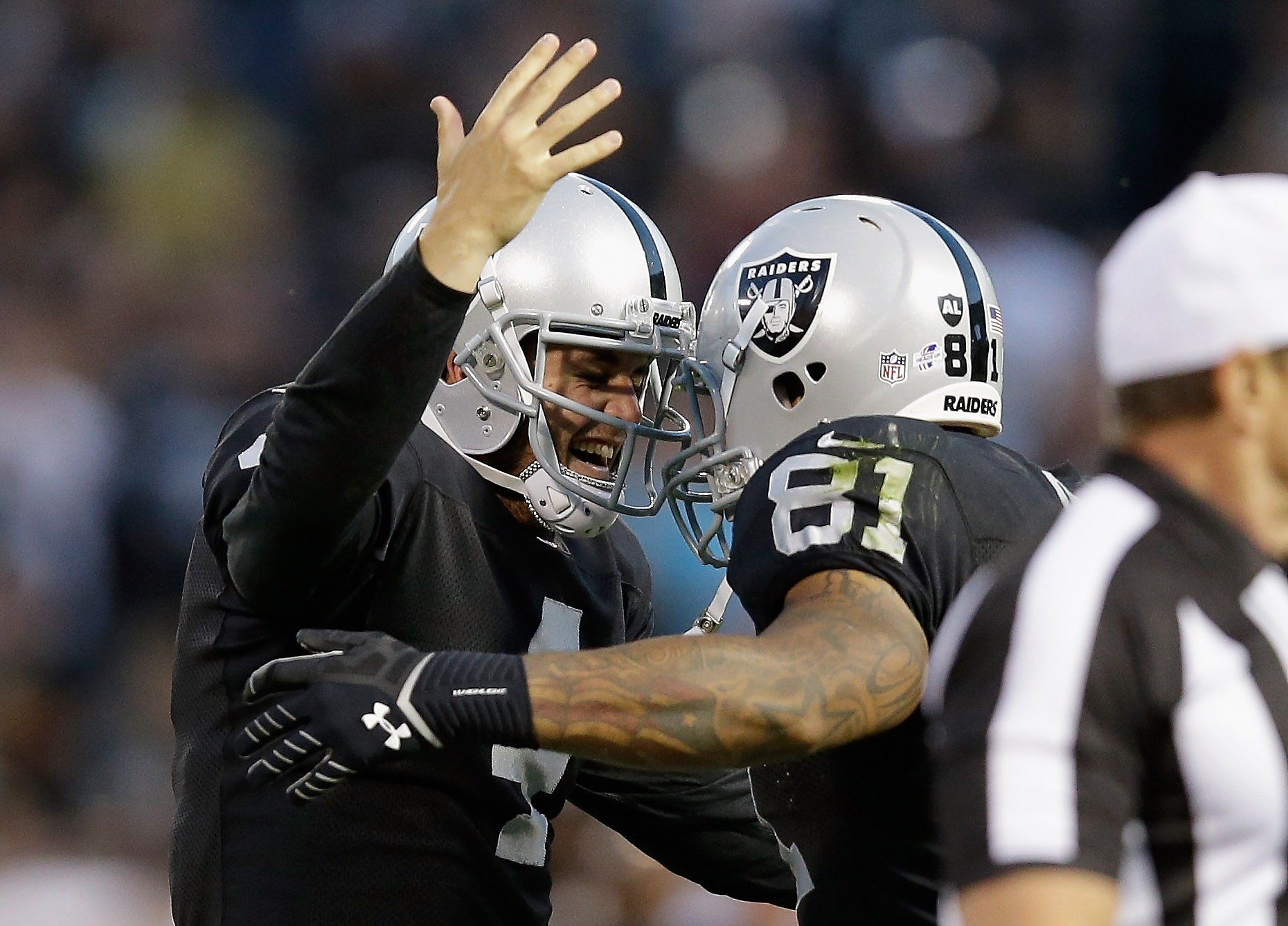 Tafur: Raiders won't get anything back for Derek Carr … and that's