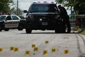 28 shots fired at San Antonio house in broad daylight