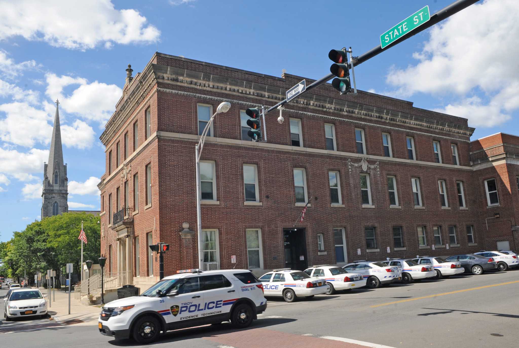 More cops to take aim at violent Troy streets