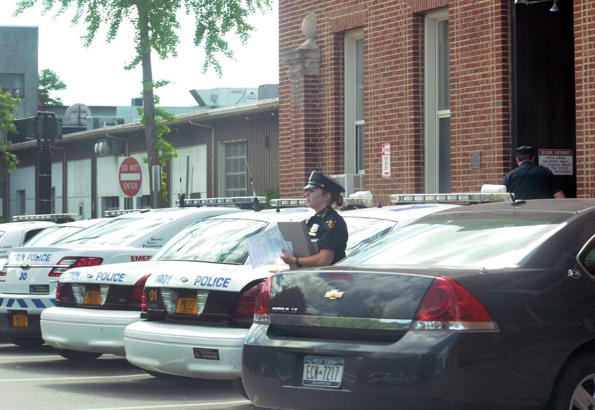 More cops to take aim at violent Troy streets