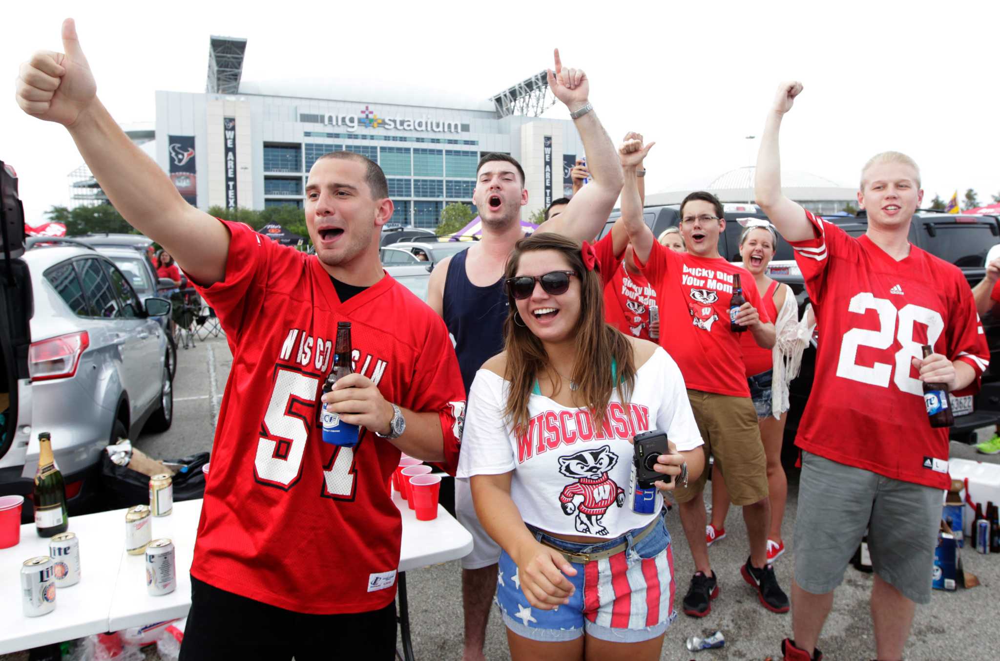 Tailgating at LSU v. Wisconsin