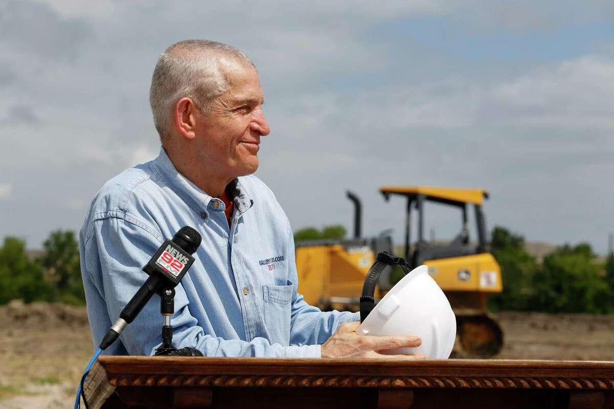 mattress mack jim mcingvale - Hello Woodlands