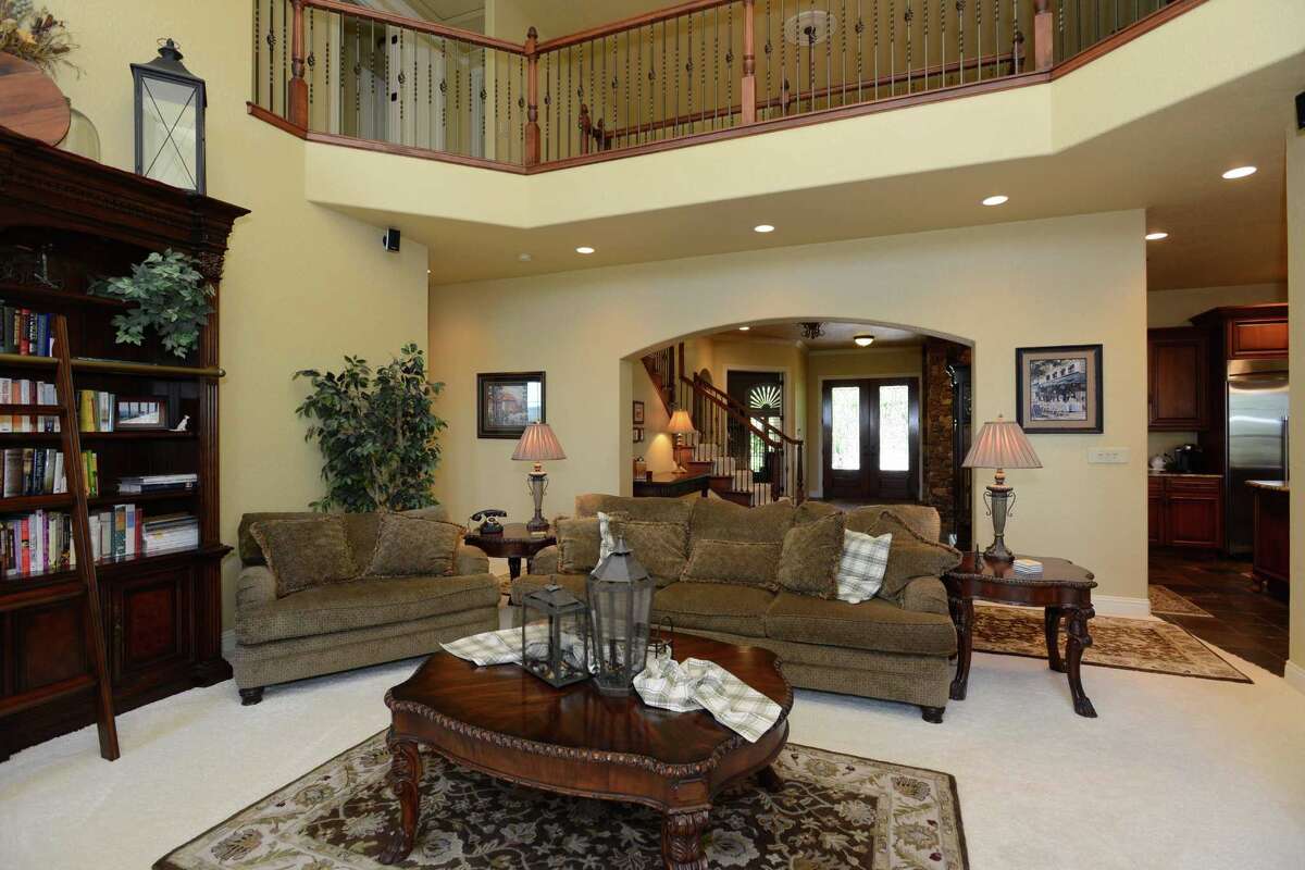 OneofaKind Home in Timberwood Park