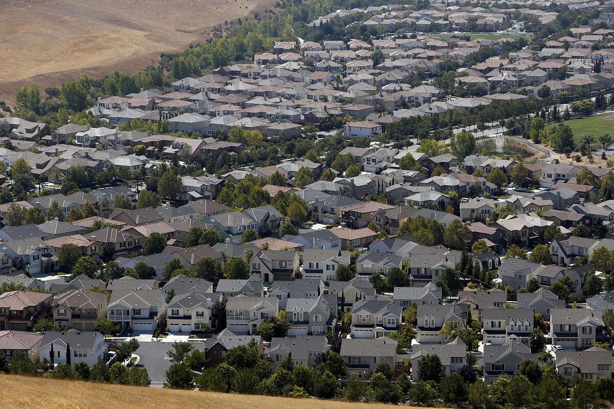 Cemetery plan raises lively debate in San Ramon