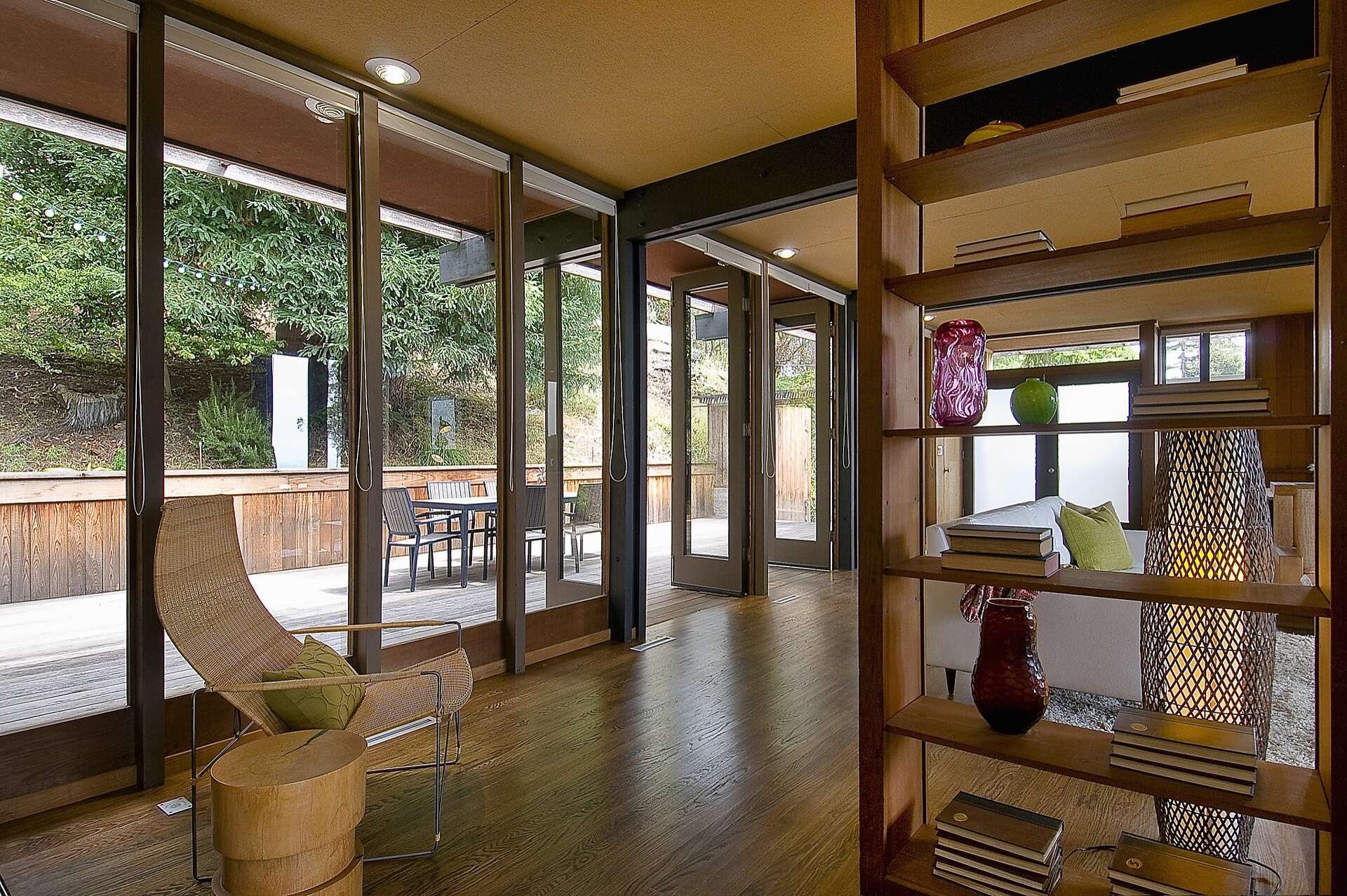 Berkeley midcentury merges rustic with the sublime