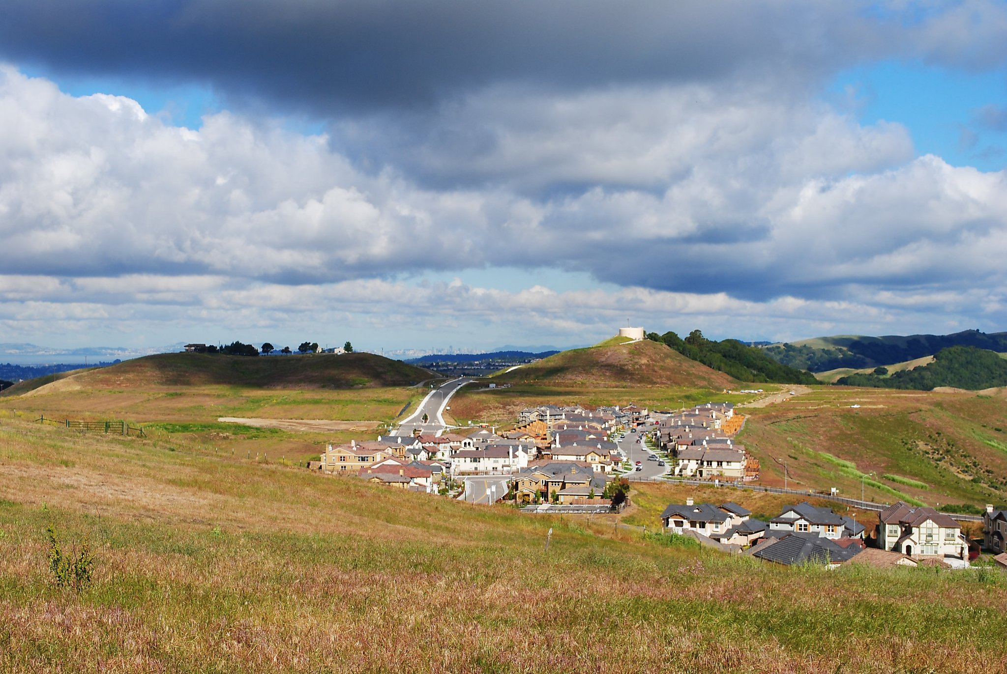 Sunday Drive: Dublin Hills
