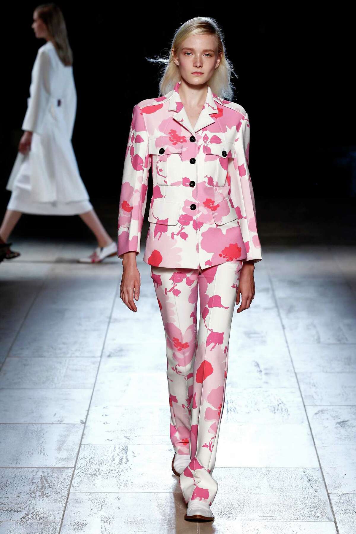 Colorful spring collections bring smiles to the runways