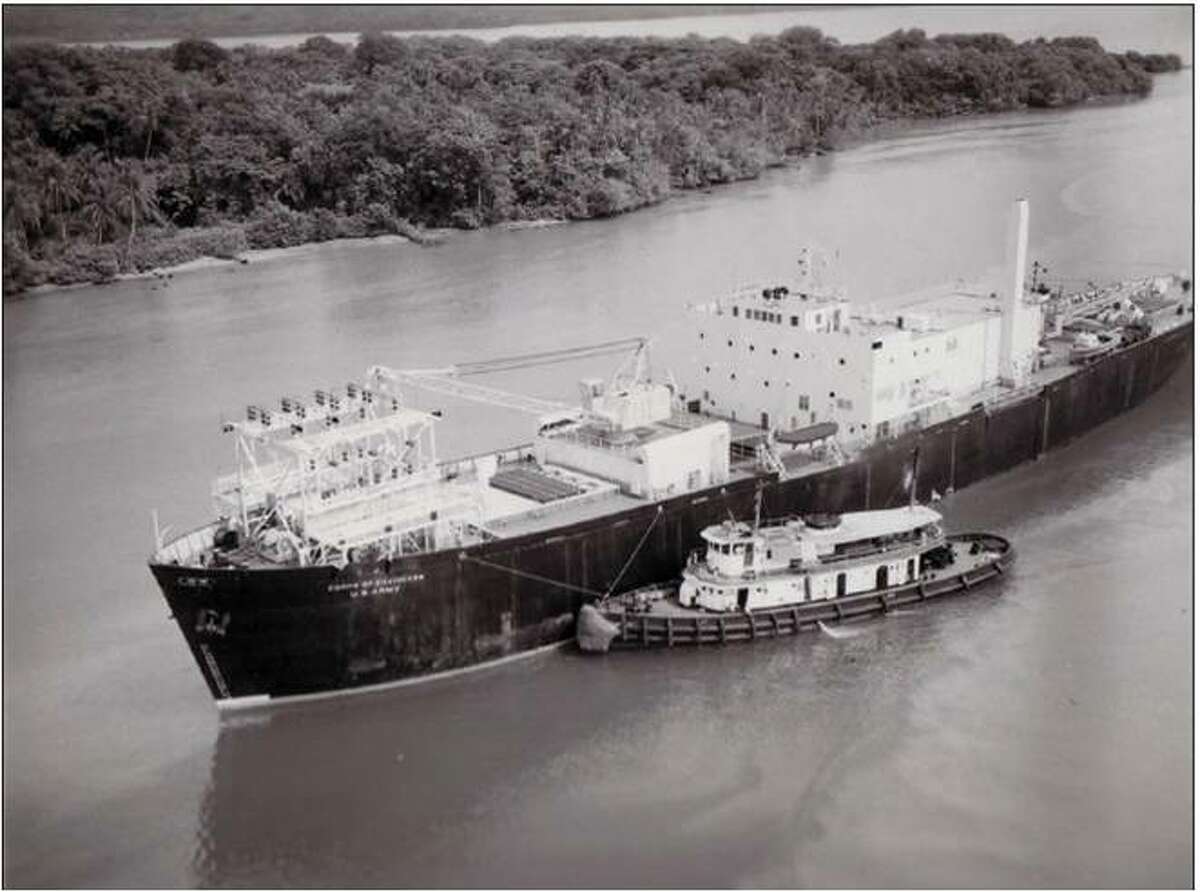 The Sturgis enters the Panama Canal in 1968. From 1968 to 1976 it provided power to the Panama Canal Zone, then its radioactive fuel was removed, and it became part of the James River Reserve Fleet in Virginia.﻿