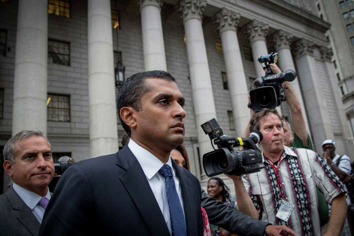 Mathew Martoma, former portfolio manager at SAC Capital Advisors LP, exits the U.S. District Court for the Southern District of New York, following sentencing for insider trading, in Lower Manhattan September 8, 2014. REUTERS/Brendan McDermid