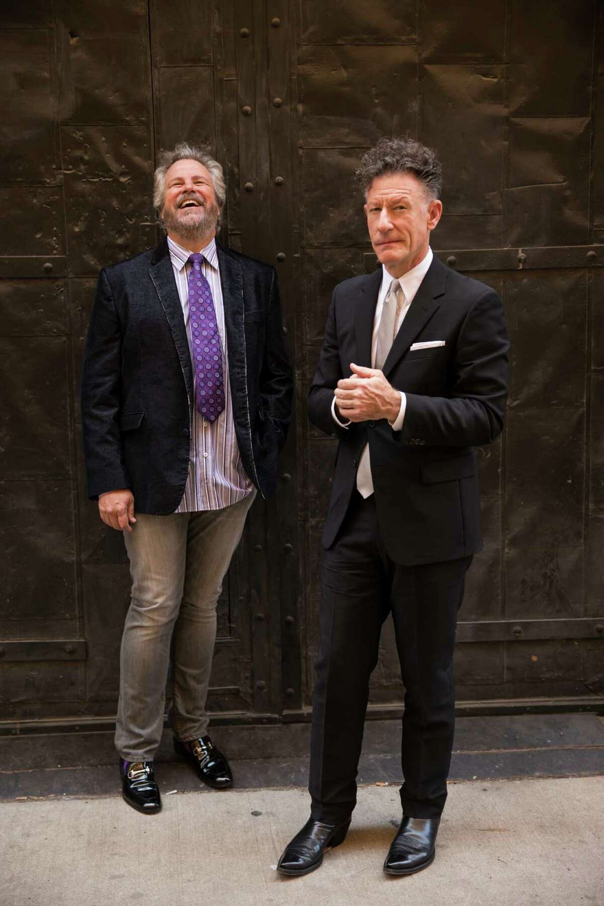 Robert Earl Keen, left, and Lyle Lovett, both from the Houston area, will perform at the Cynthia Woods Mitchell Pavilion on Thursday.