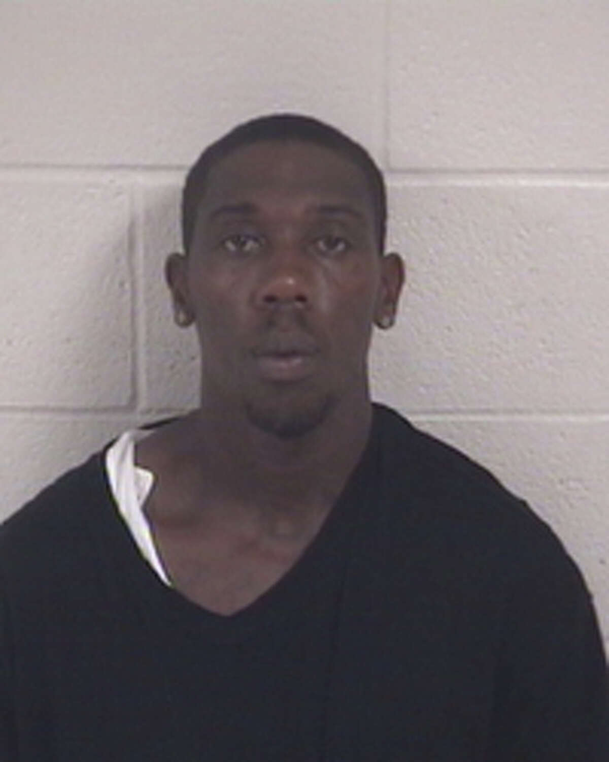 Police Sweep leads to 30 gang arrests in Galveston