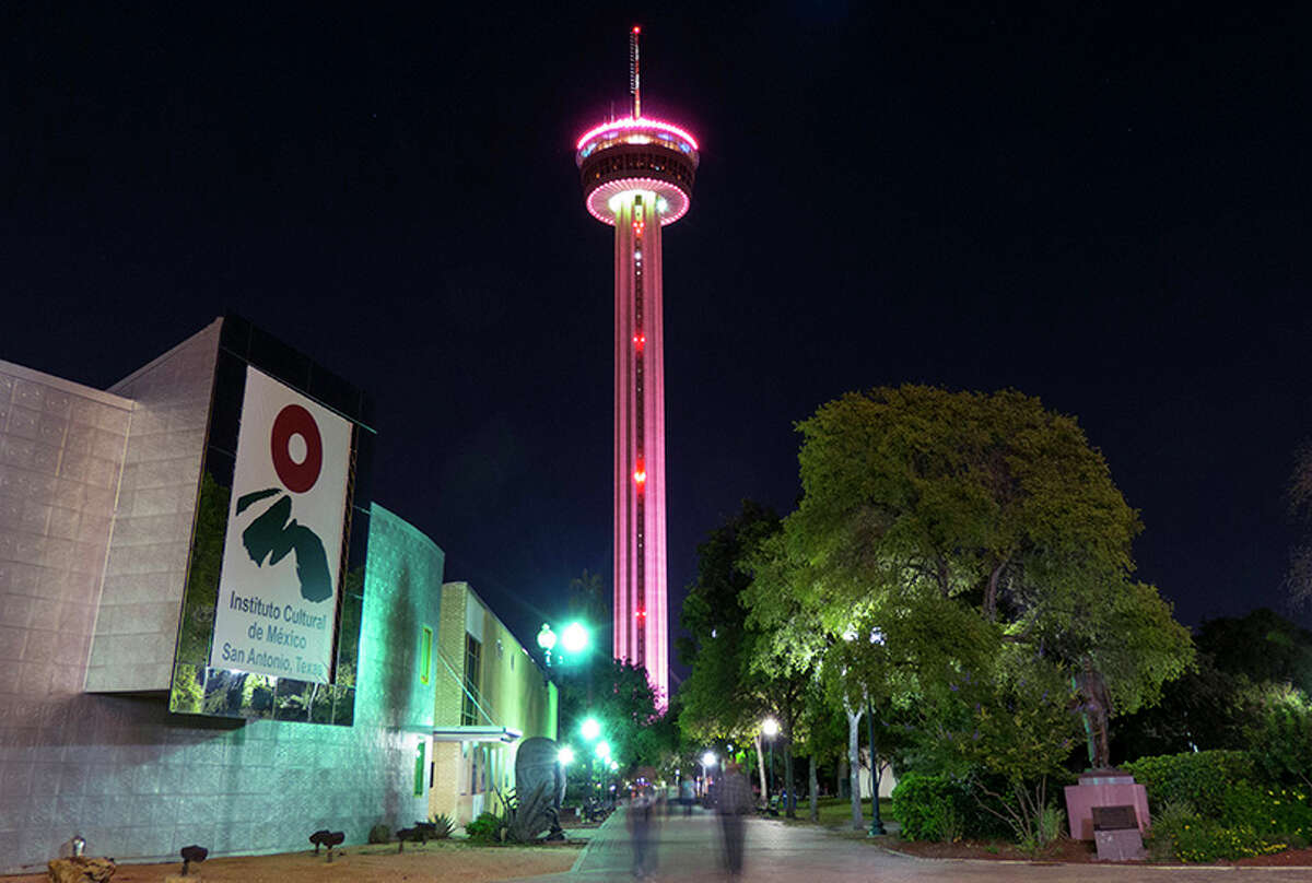 PHOTO: The Tower of the Americas is lighted in pink to mark National Breast Cancer Awareness Month on Oct. 2, 2013.