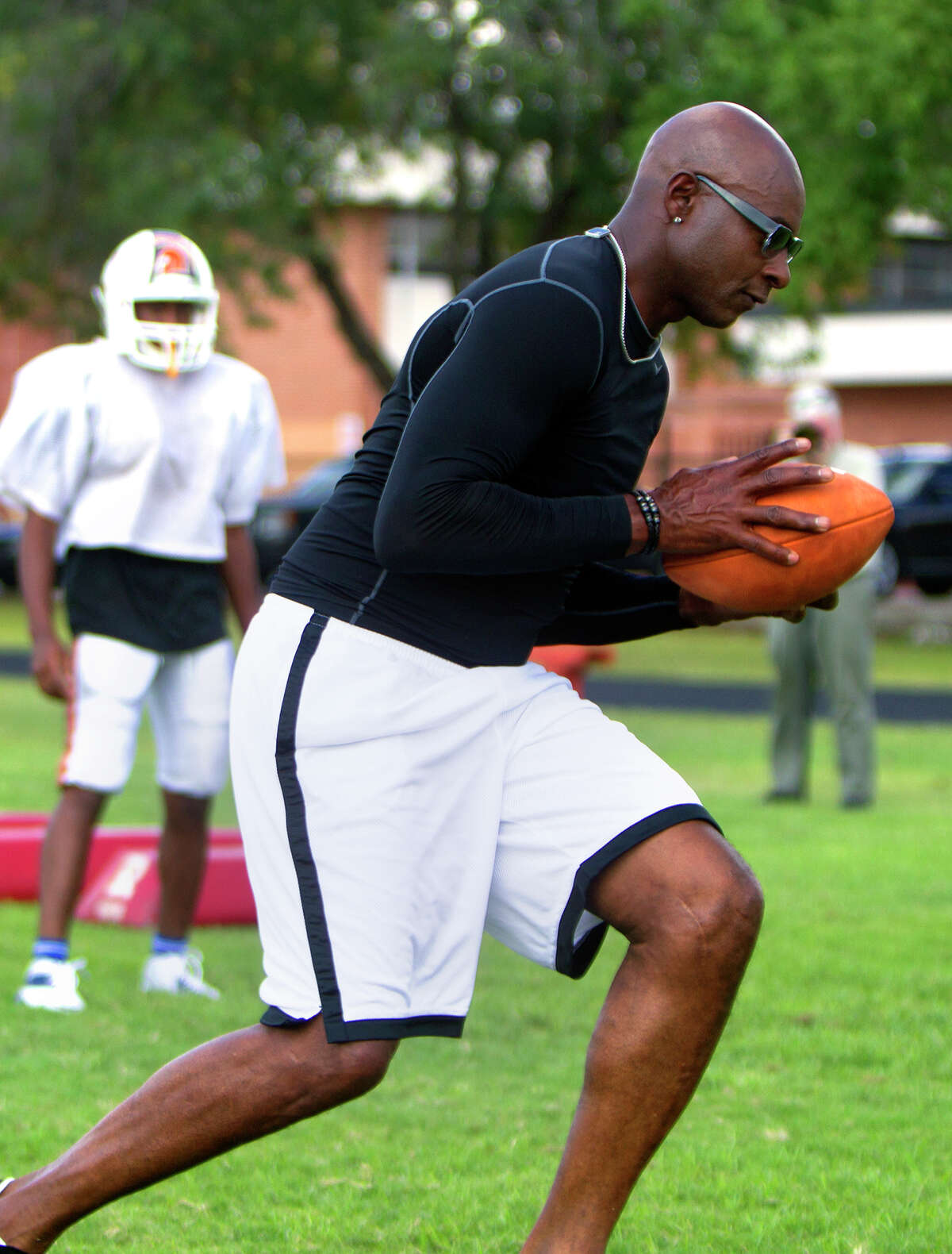 NFL legend Jerry Rice's keys to fitness