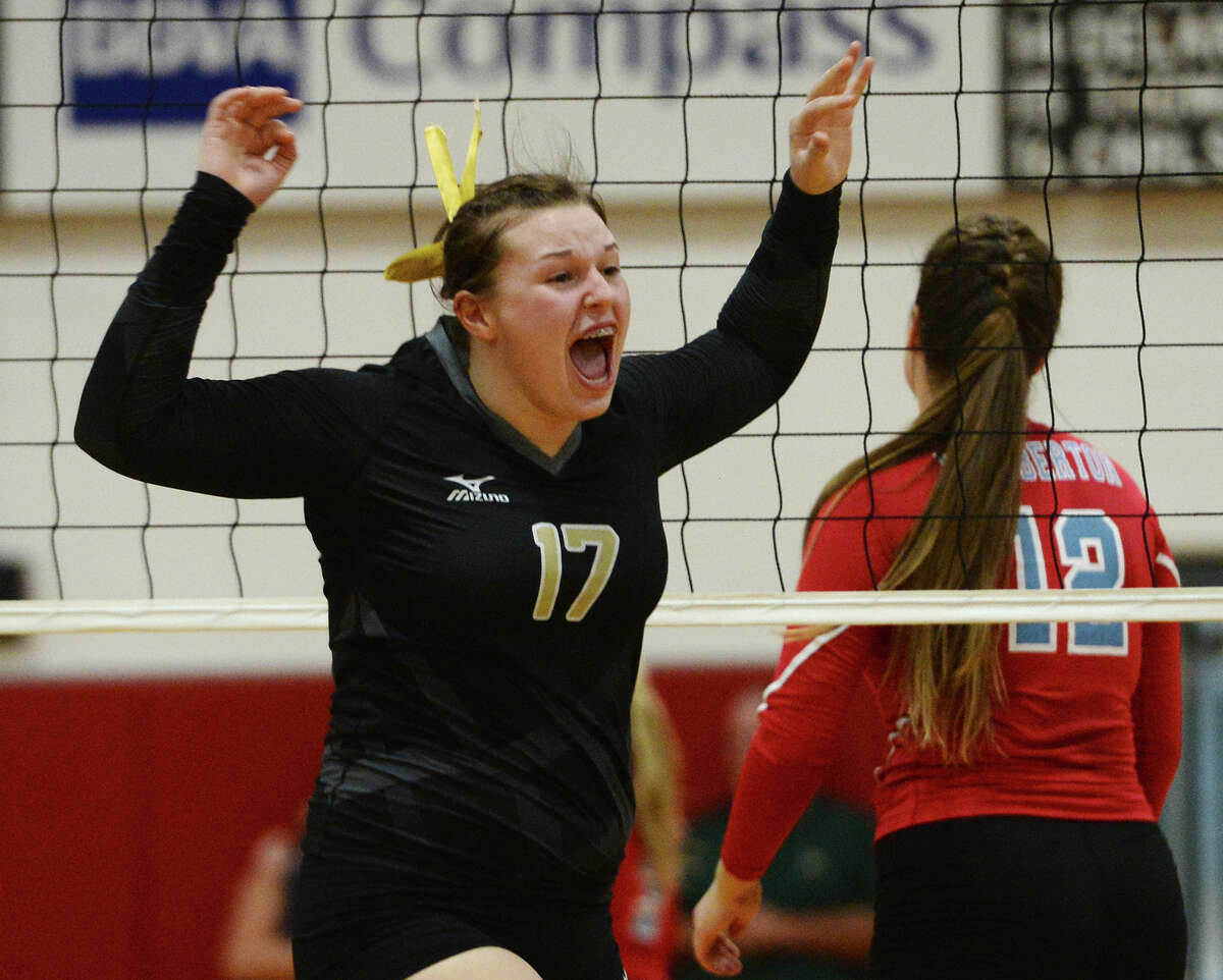 Lumberton shuts out Nederland in first district play