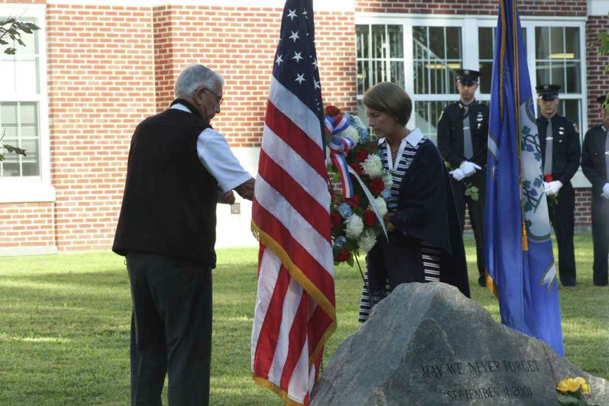 Former Darien First Selectman Bob Harrel dies