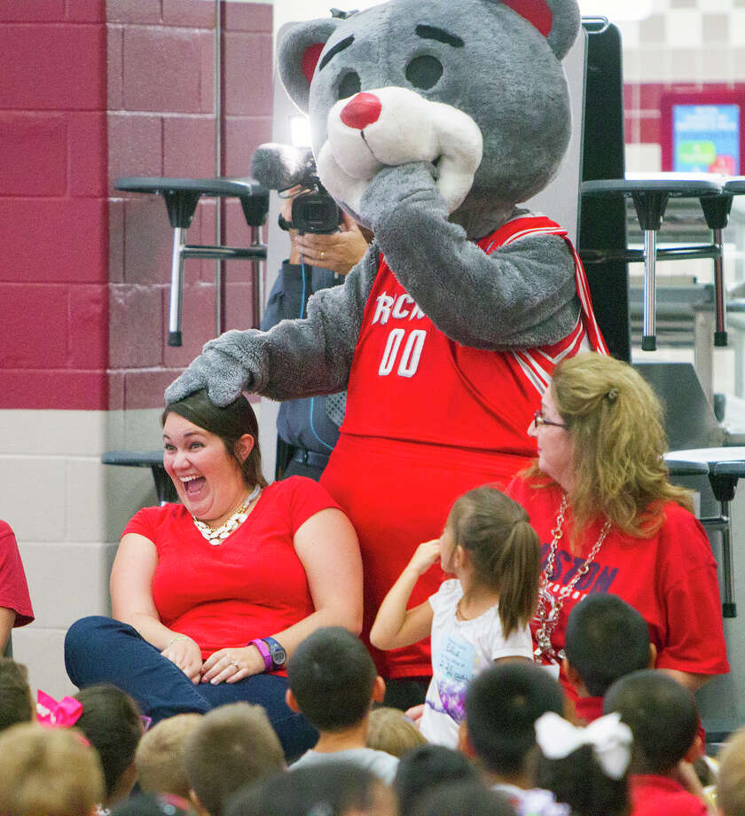 Rocket's Clutch naps at Gleason ES - seattlepi.com