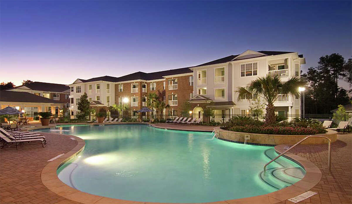 A fund sponsored by CBRE Global Investors has acquired The Plantation at The Woodlands, a 432-unit apartment complex at 3720 College Park Drive. The property is 94 percent occupied