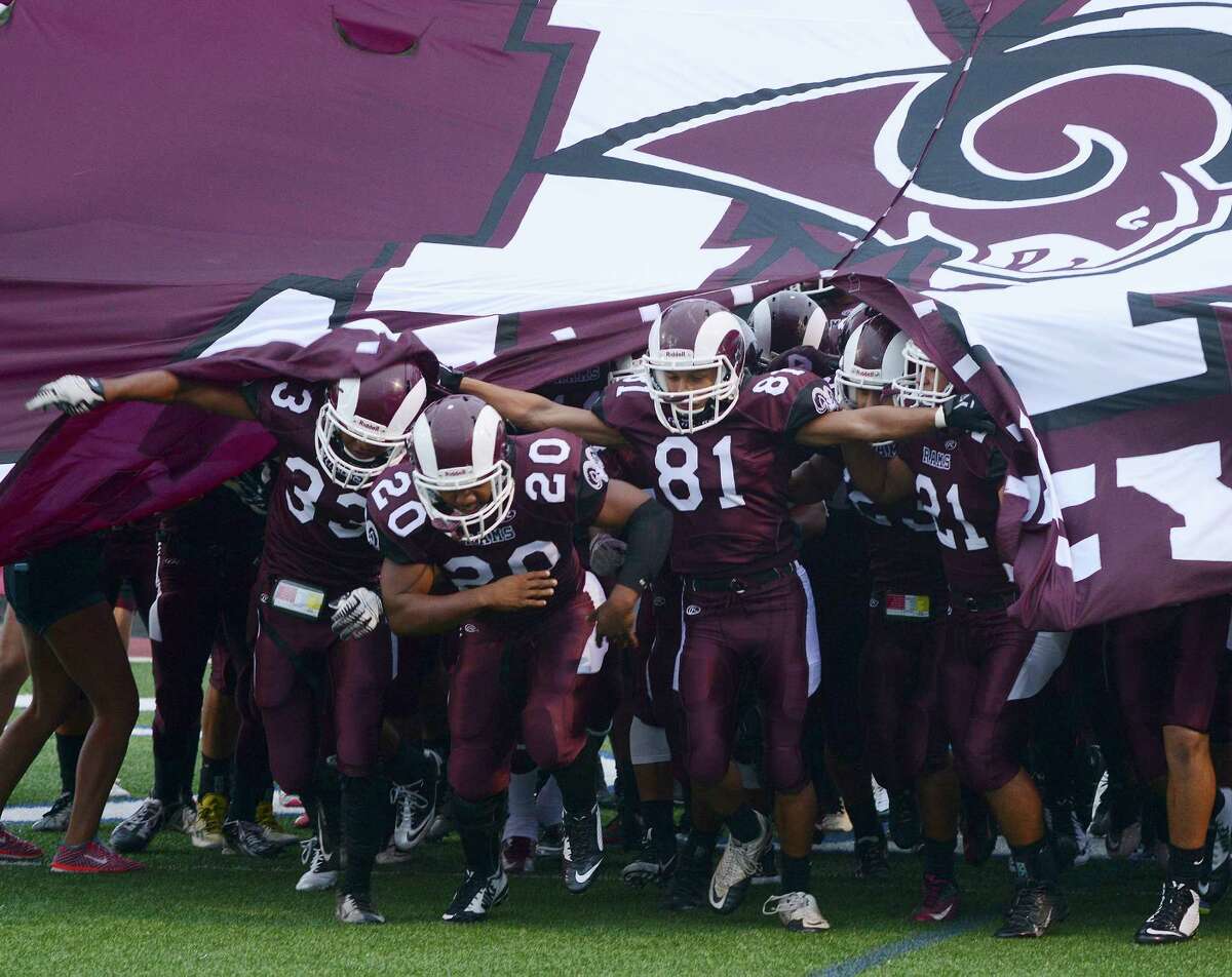 Second-half surge sends shorthanded O’Connor past Johnson