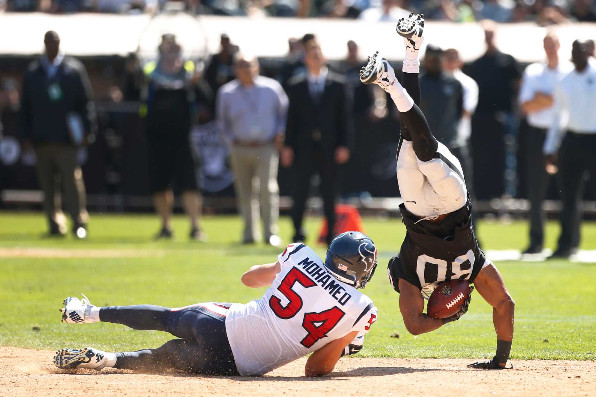 Raiders cut safety Swearinger, sign running back Rod Smith