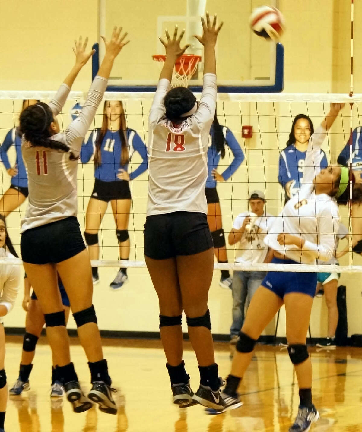Judson beats Clemens in five games