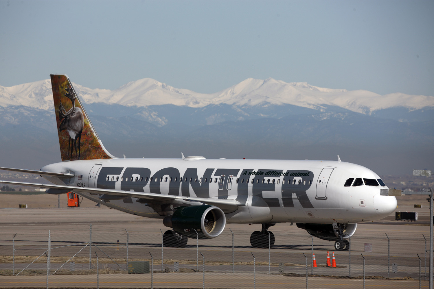 Frontier Airline offers super cheap fare to Denver