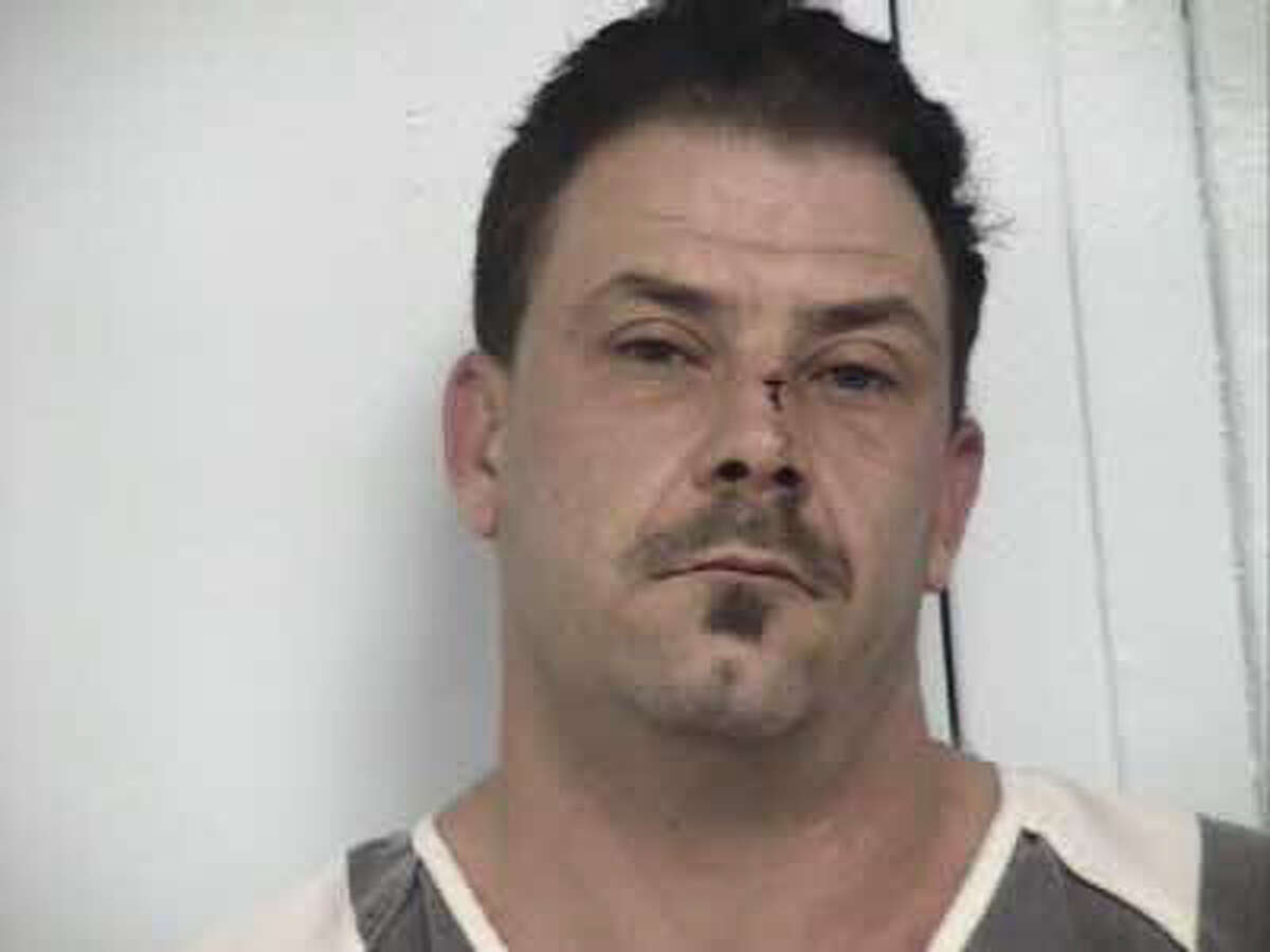 Michael Joe Lee Gaines, 35, of Lumberton. Charge: Felony assault and bail jumping.