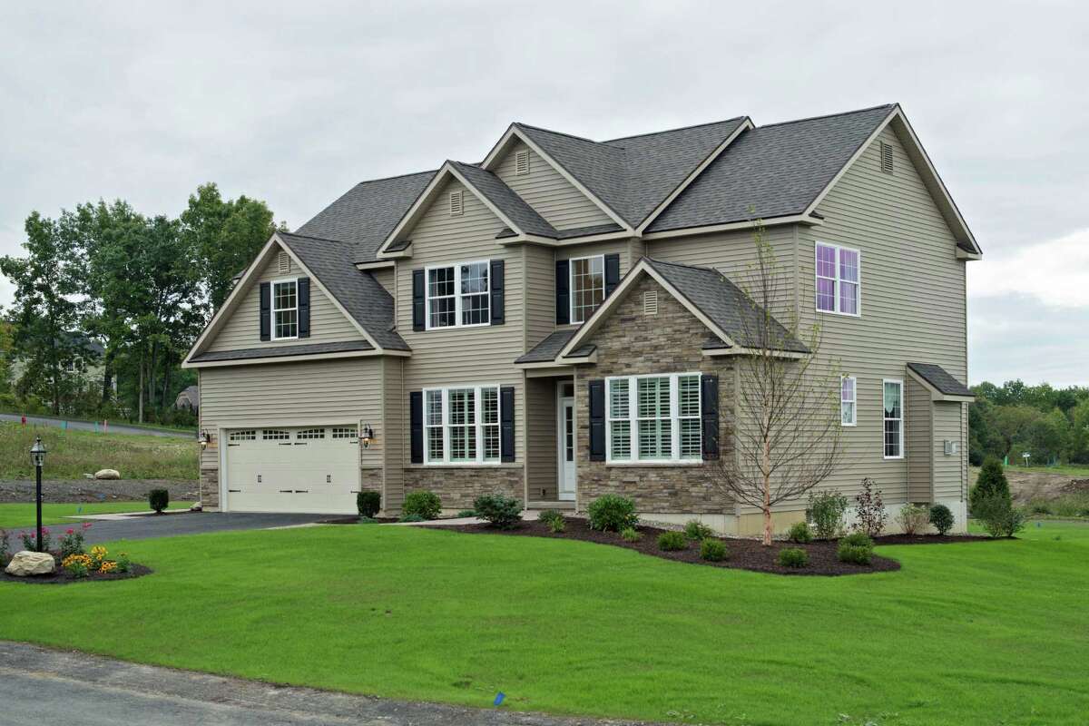 Tour of Saratoga homes starts this weekend