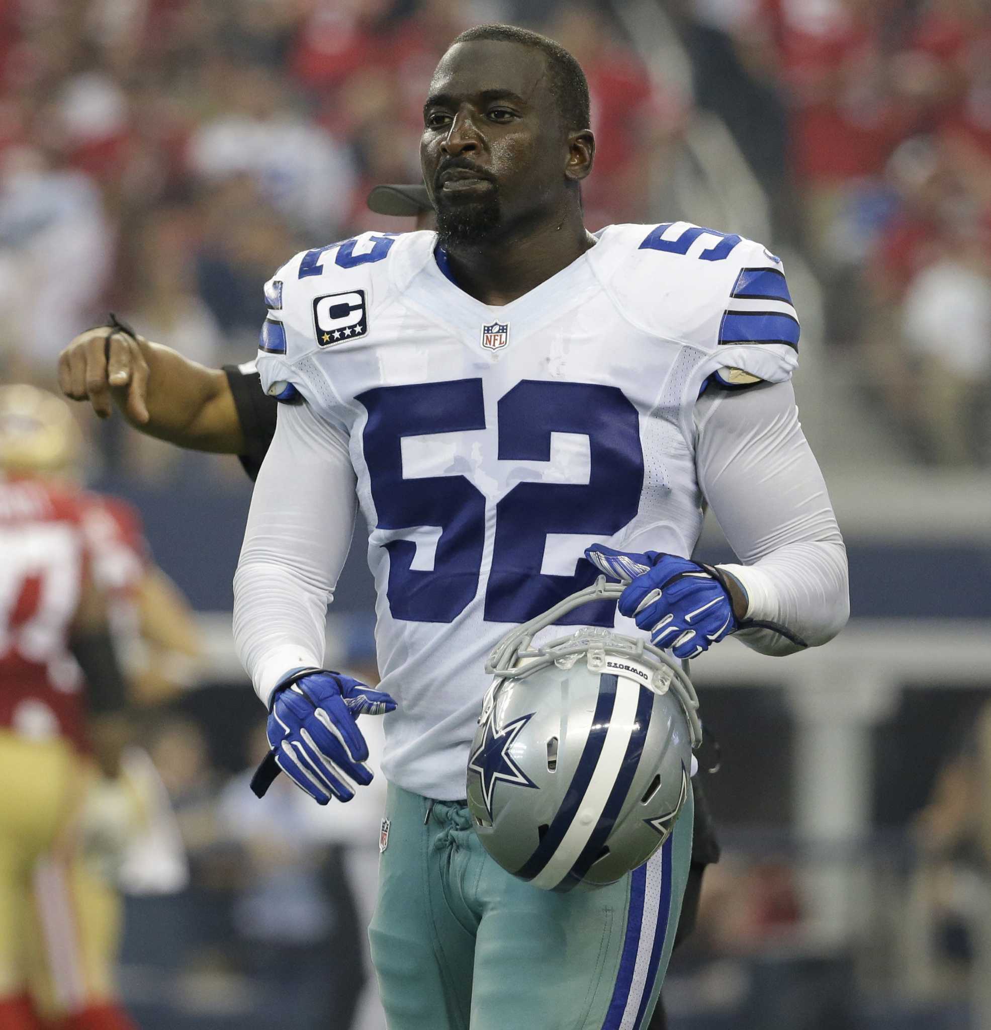 Dallas Cowboys' Dez Bryant linked to incident at Walmart parking