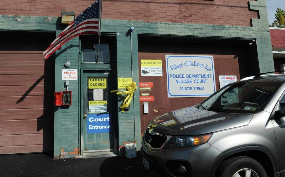 Stun gun death puzzles cops, kin