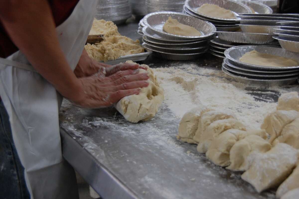 On any given Saturday, Flying Saucer sells around 500 pies.