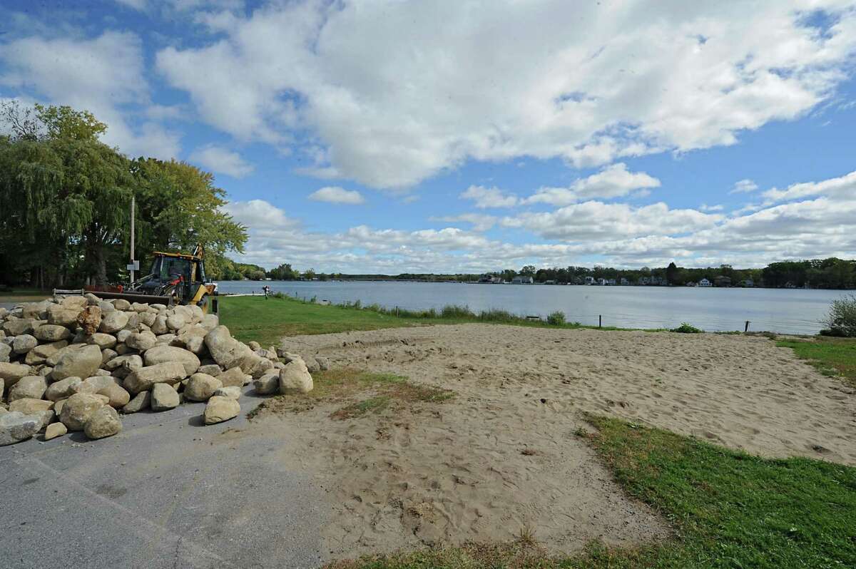 Opening waterfront to the public