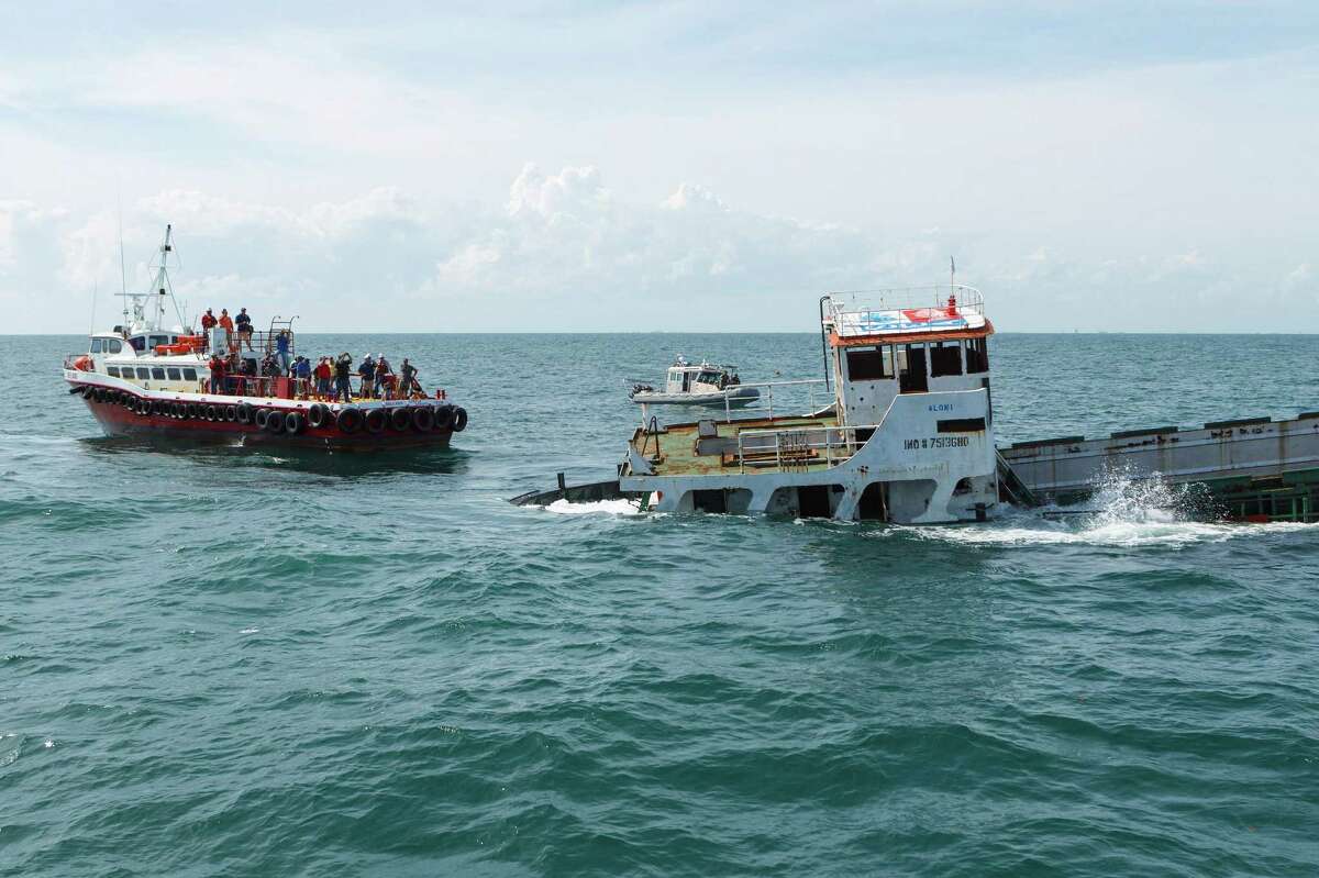 Cargo vessel sunk in Gulf of Mexico to expand Texas reef