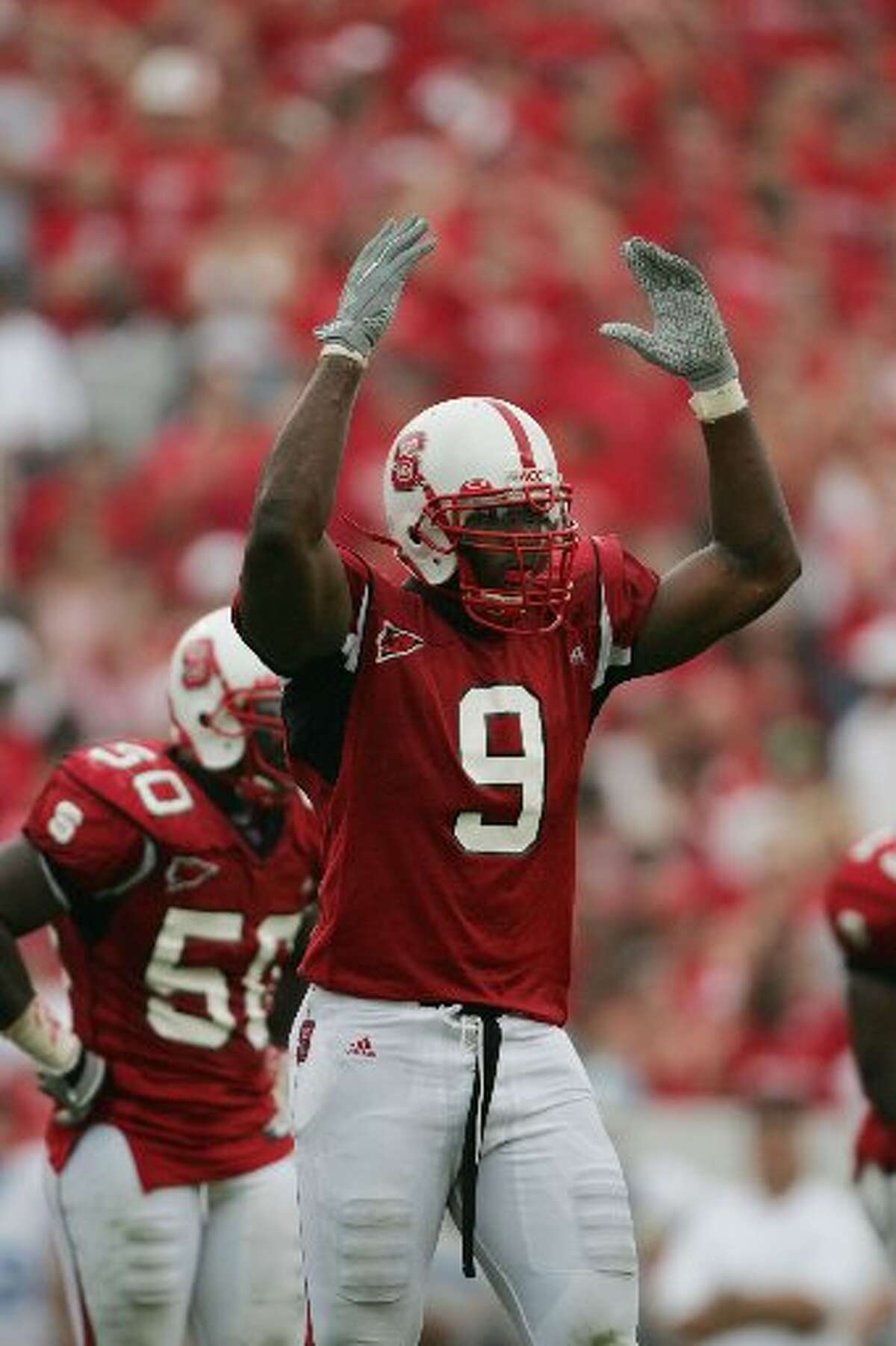 Today in Pro Football History: 2006: Texans Draft Mario Williams