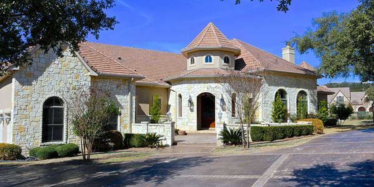 Luxury home sales in San Antonio by the numbers