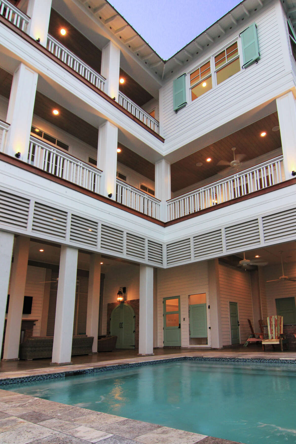 Stellar sunset inspired Houston couple to build a Tiki Island dream home