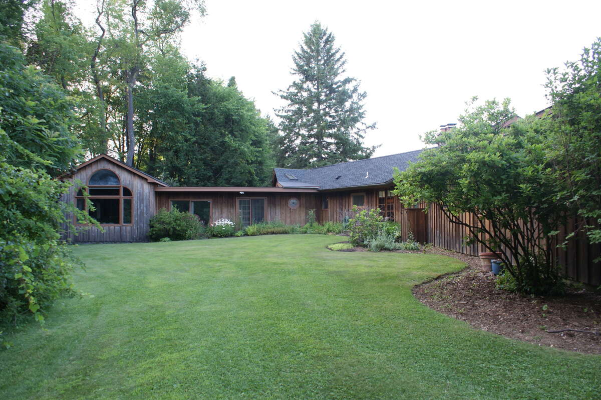 House of the Week Ranch in Chatham