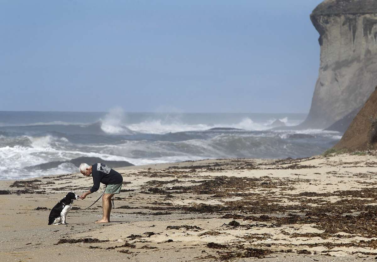 Vinod Khosla wants 30 million for Martins Beach access