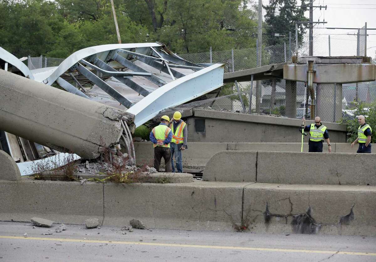 Bridge struck by trash truck collapses in Detroit