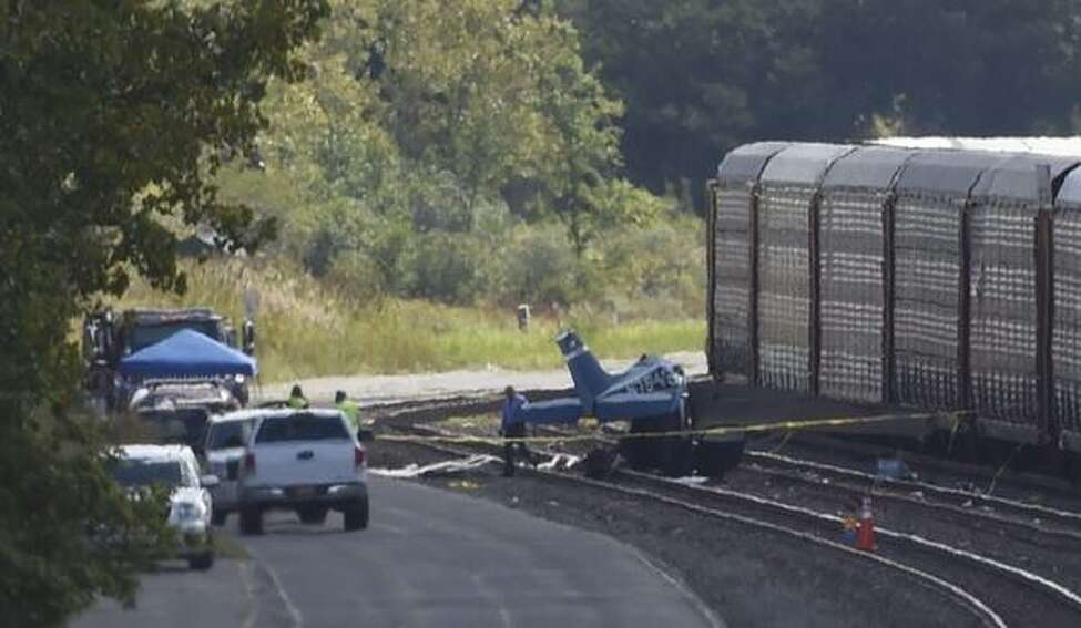 Report offers new details but no cause for Selkirk plane crash