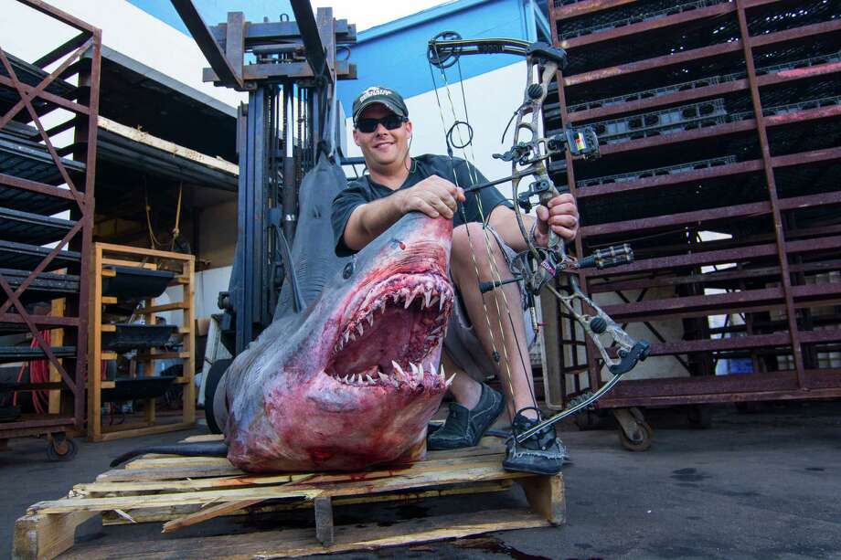 Advocate Texas TV host a 'sad little man' for shooting Mako shark's