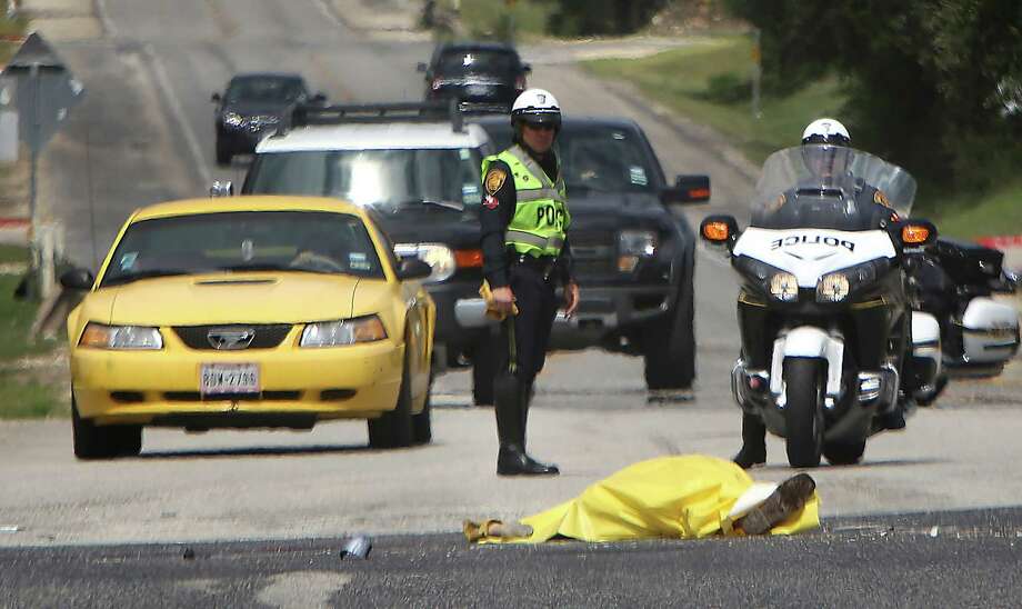 Fatal motorcycle crash on Northwest Side shuts down part of Northwest