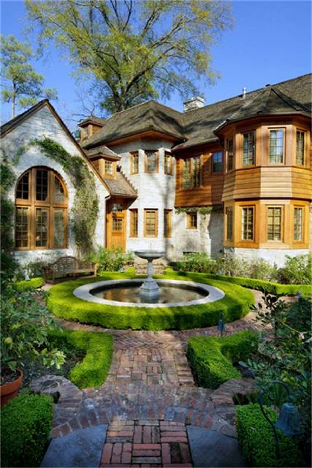 Countryside Style Homes: A Comprehensive Guide to Their Features, Benefits, and Considerations