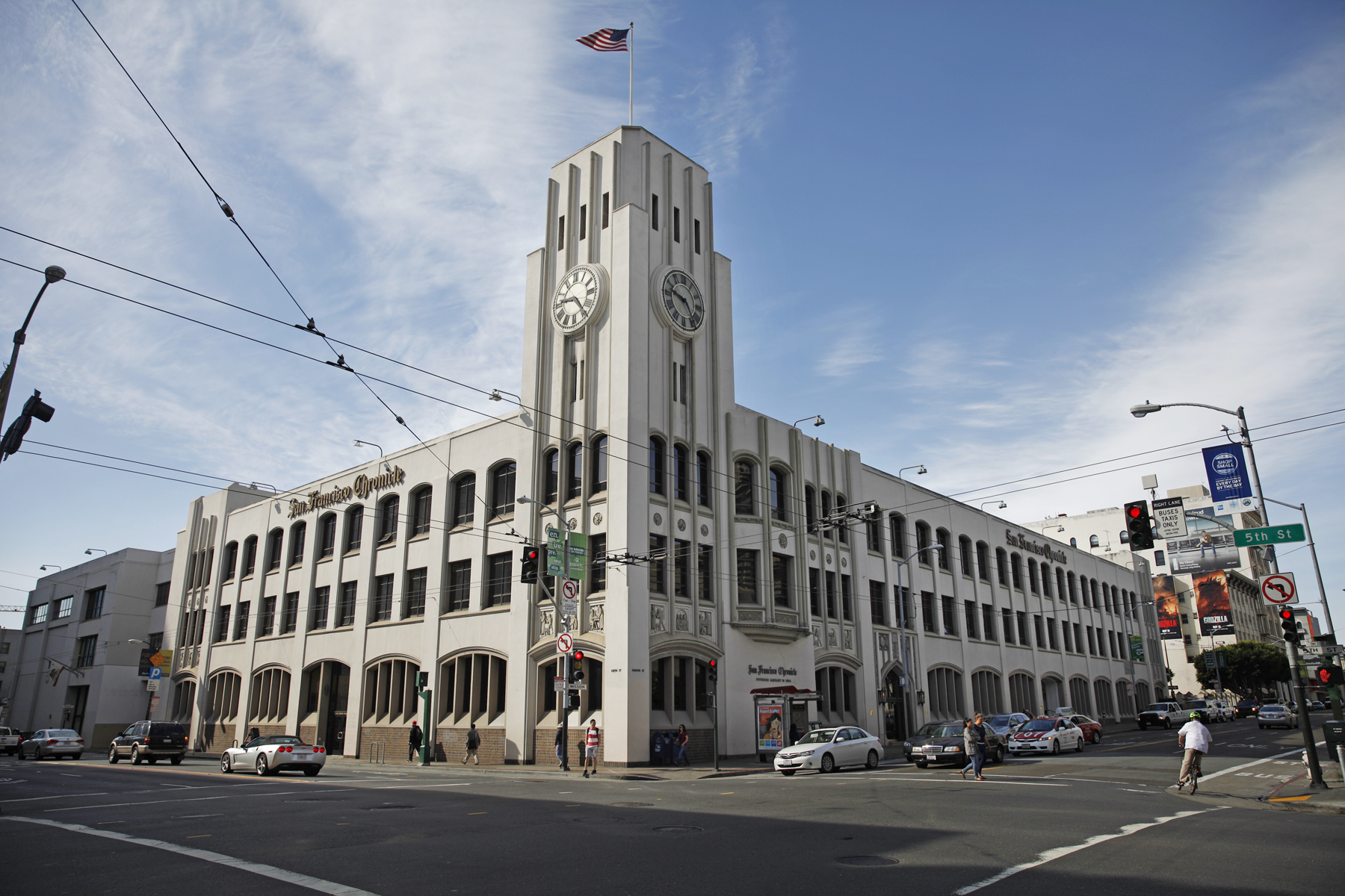 San Francisco Chronicle newsroom tour