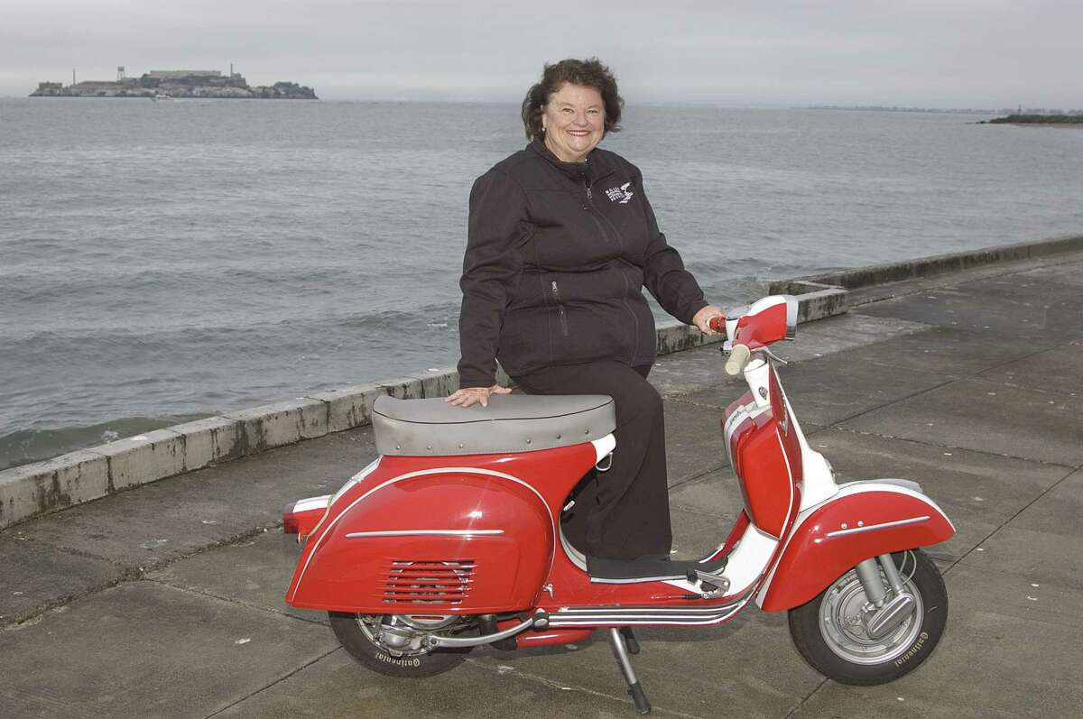 Falling in love restoring a vintage Vespa