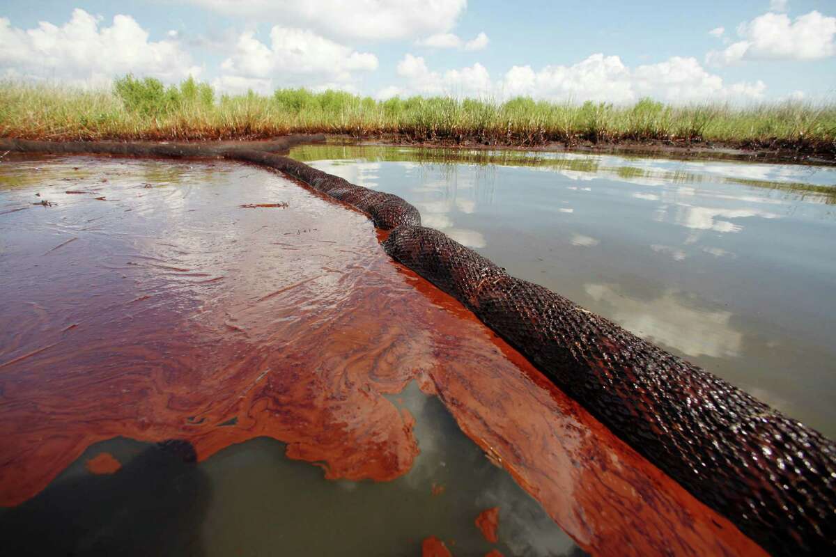 BP faces up to $13.7 billion in pollution fines over the 2010 spill that sent crude lapping against barriers in Plaquemines Parish, La., and elsewhere.