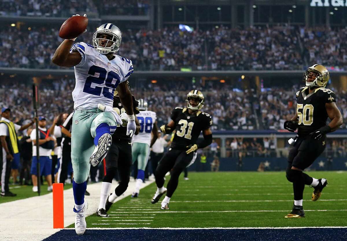 2014 top offensive player RB DeMarco Murray retires