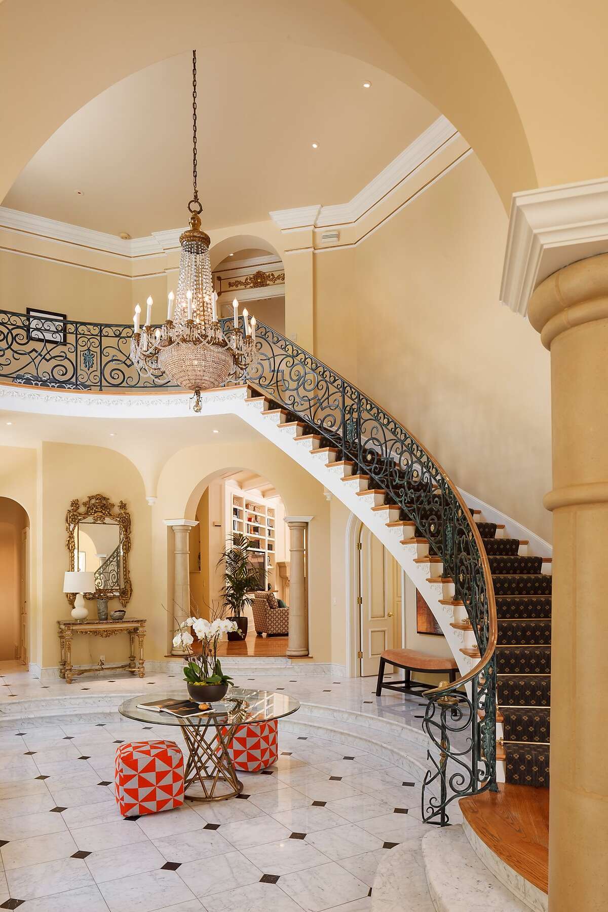 Ross villa inspired by Italian honeymoon